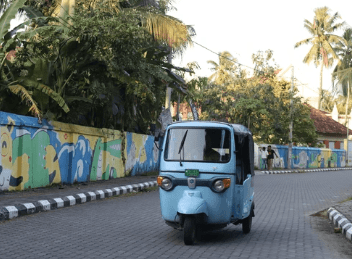 Top 10 Longest Range Electric Rickshaws in India 2024