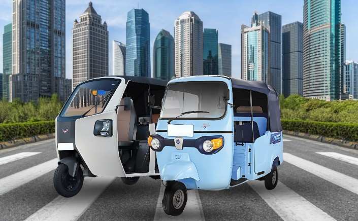 Toto Rickshaw vs Traditional Auto Rickshaw: A Comprehensive Comparison