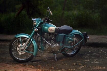 Royal-Enfield-will-launch-two-new-EV bikes soon