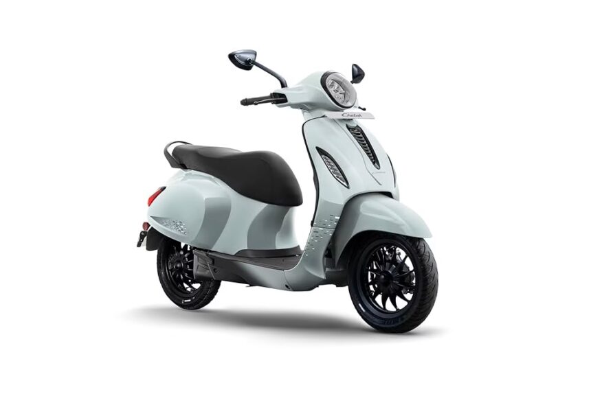 Discover-6-Positive-Reasons-Bajaj-Chetak-Battery-Price-is-a-Smart-Investment