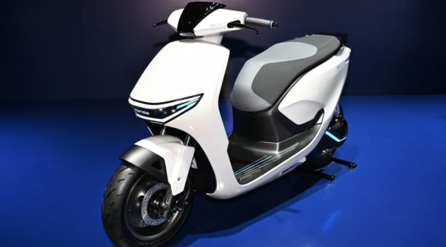 Tata-Electric-Scooter-Launches-India's-Next-EV-Revolution-in-2025