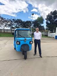 OSM-Swayamgati- World’s-First-Autonomous-EV-3-Wheeler-Priced-at-₹4-Lakh